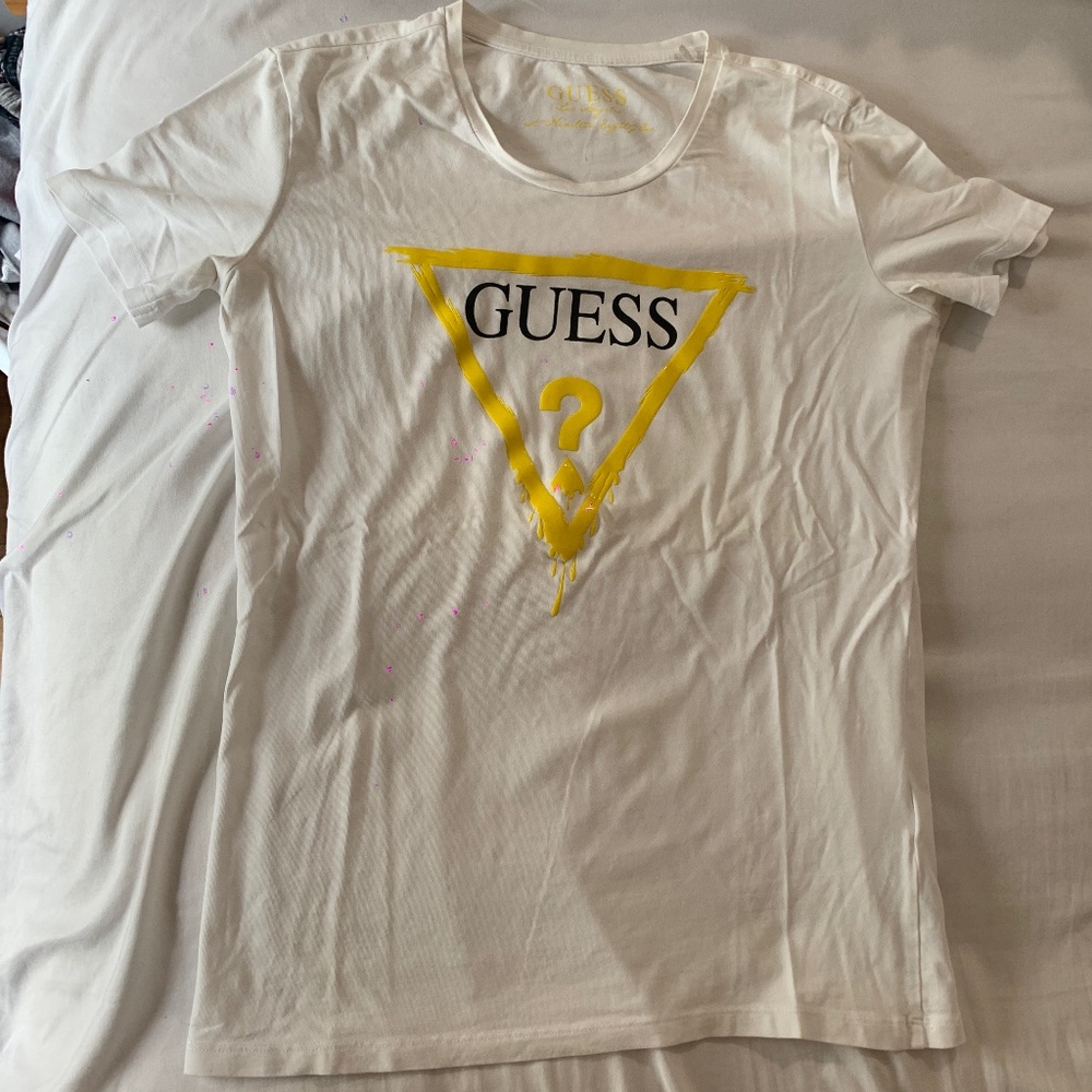 Guess top